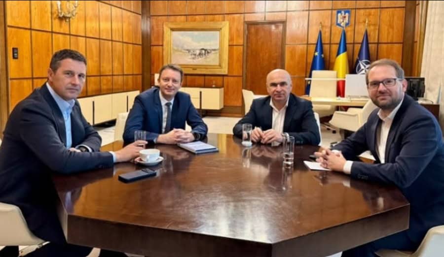 Miniștrii Mureșan, audiați luni în comisii