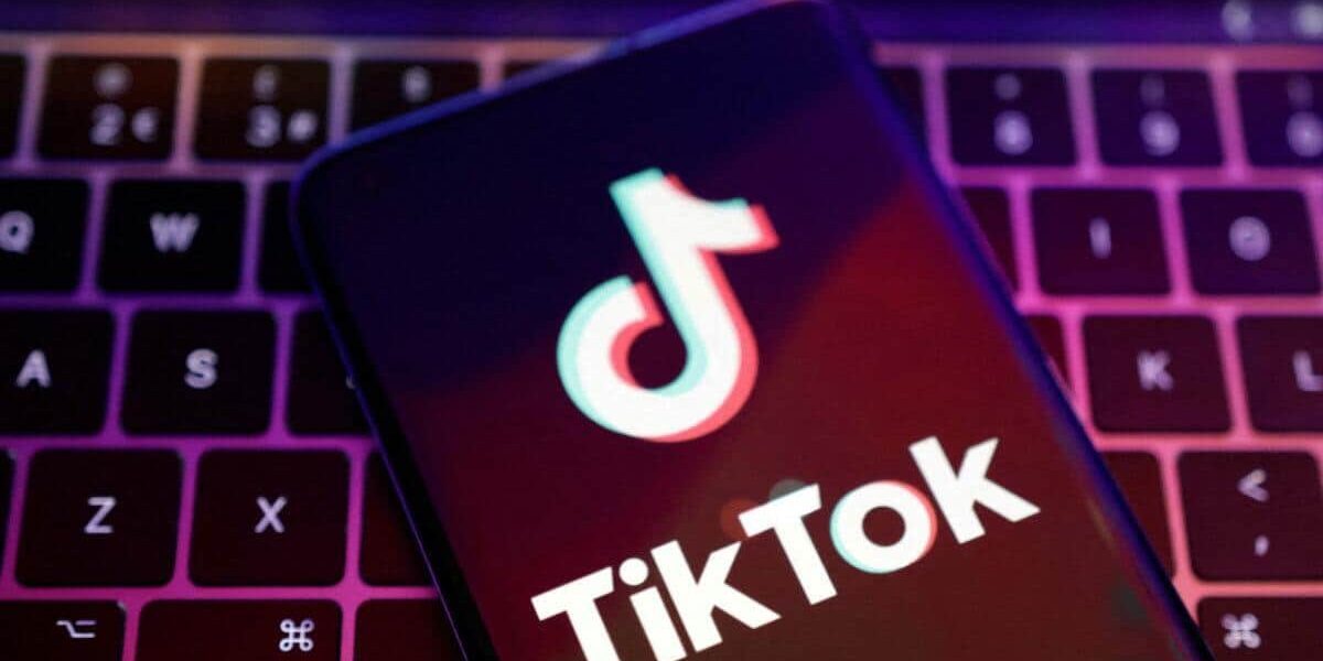 Bruxelles: CE refuză Tik Tok, oficiali furioși la înalți nivele