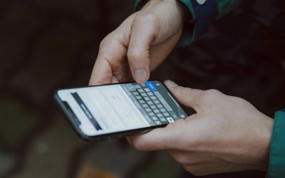 România ținta escrocilor: Peste 1 milion vizați de SMS-uri cu colete false