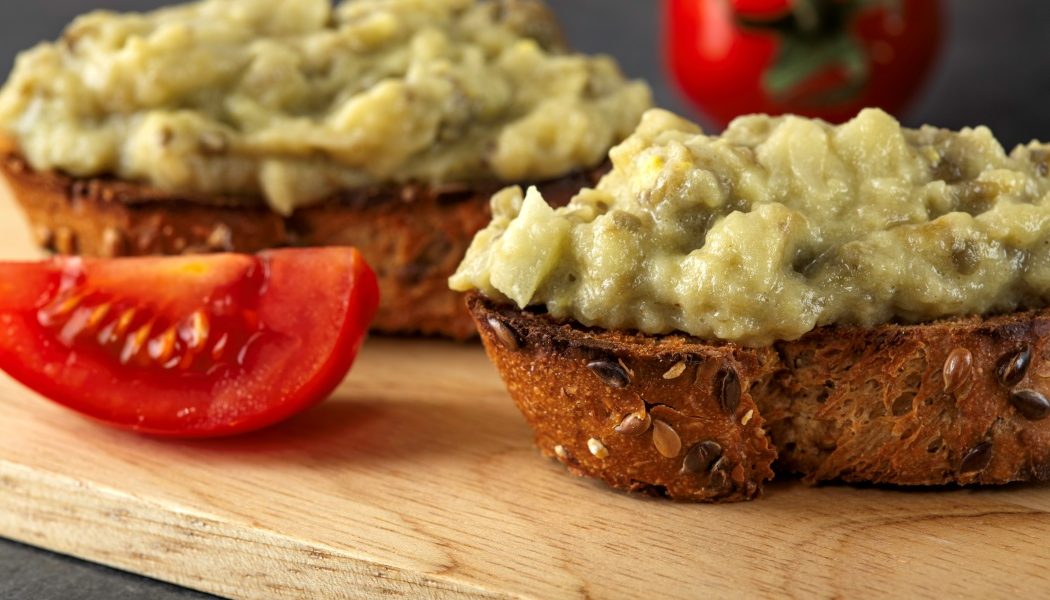 Salata de vinete perfectă: Secrete pentru un gust inedit
