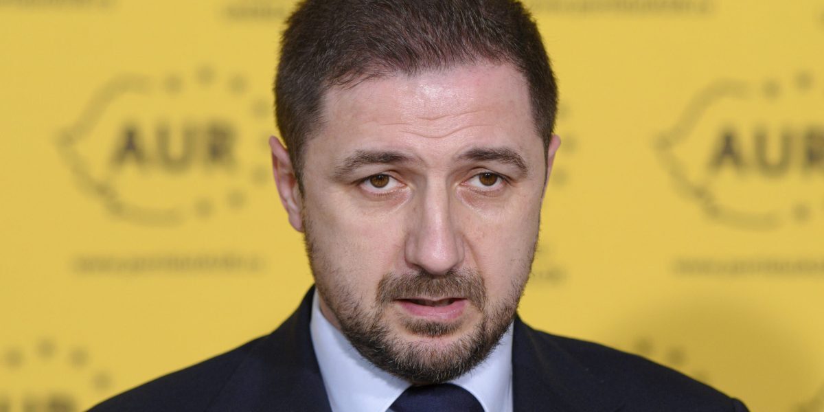 Europarlamentar AUR, scos din partid: NU votează Guvernul Nicu