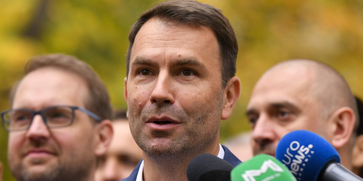 USR atacă numirea șefilor TVR și SR, sesizând și CCR