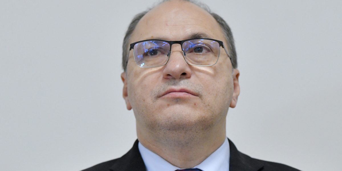 Ministrul Educației, reacție fermă după agresiunea asupra profesorului din Timișoara