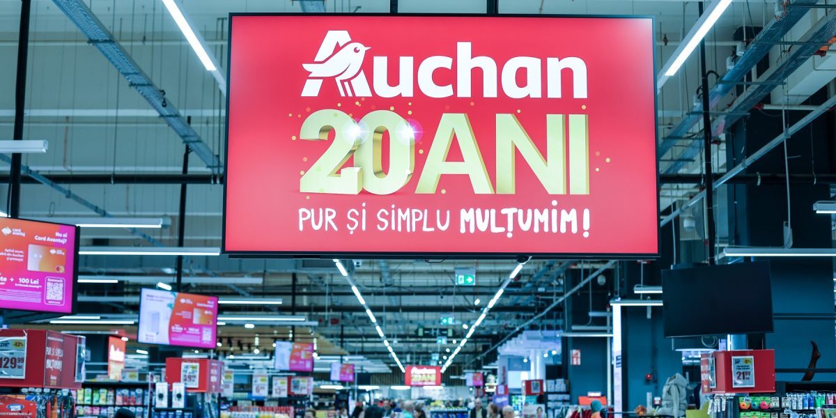 Auchan revoluționează cumpărăturile în România: cozi evitate, imagini 3D