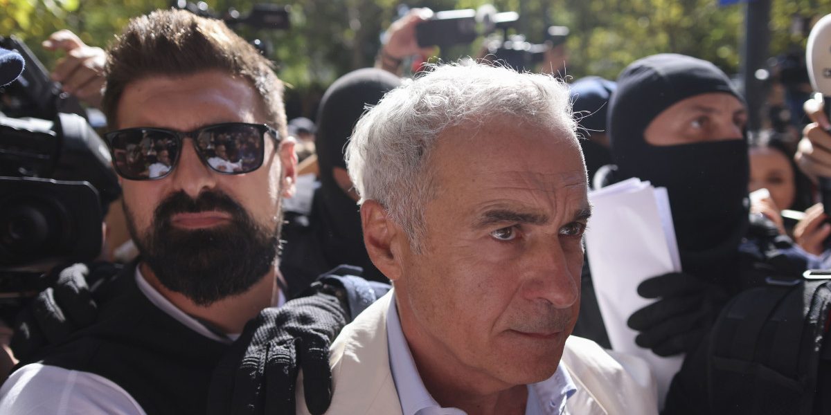 Călin Georgescu, a patra zi la DIICOT. Soția nu mai participă