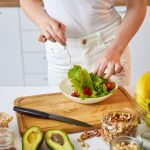 Colon sănătos: Ghidul specialiștilor pentru alimentație și obiceiuri