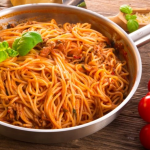 Bunicilor în Italia: Secretele pastelor la Bari și Roma