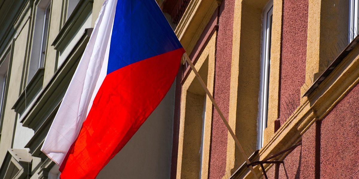 Babiș, la test. Senat Ceh, prima rundă pentru guvern