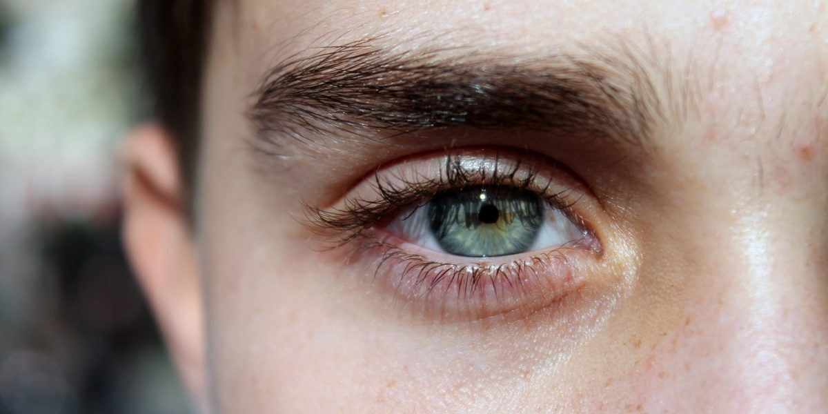 Retina umană, reparată genetic: Conexiuni nervoase refăcute miraculos