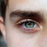Retina umană, reparată genetic: Conexiuni nervoase refăcute miraculos