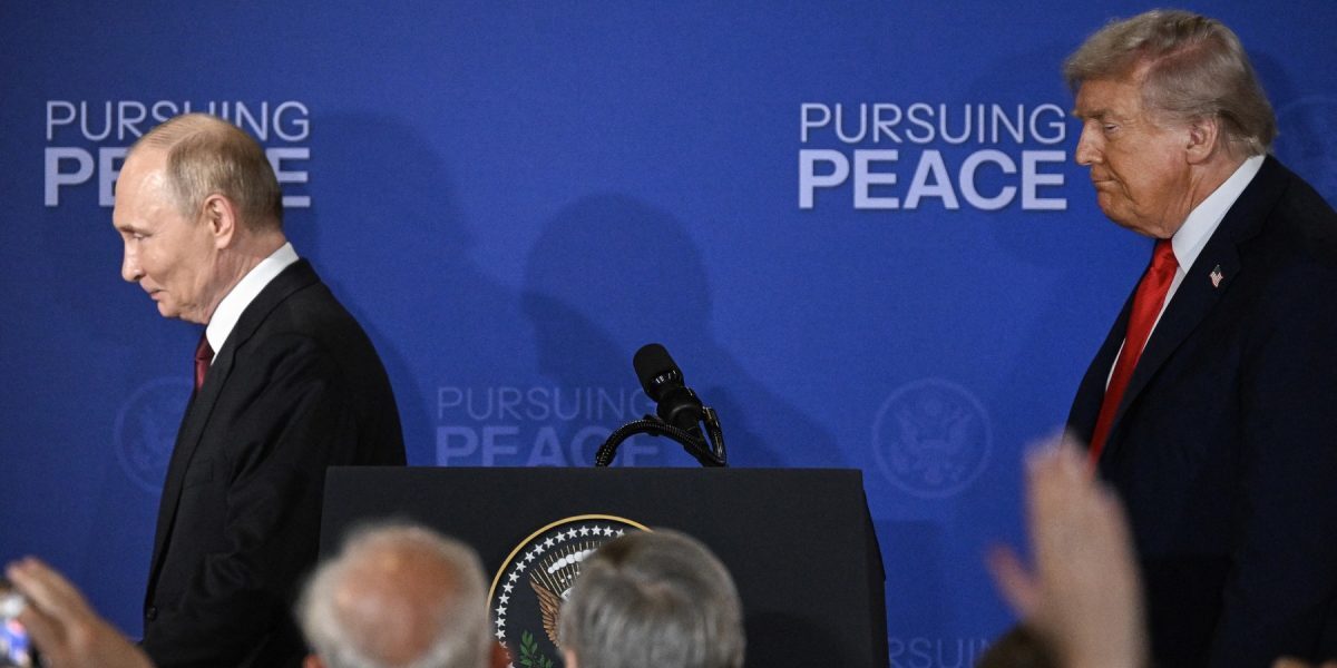 Senatori SUA: Trump-Putin încalcă embargoul la motorină rusească