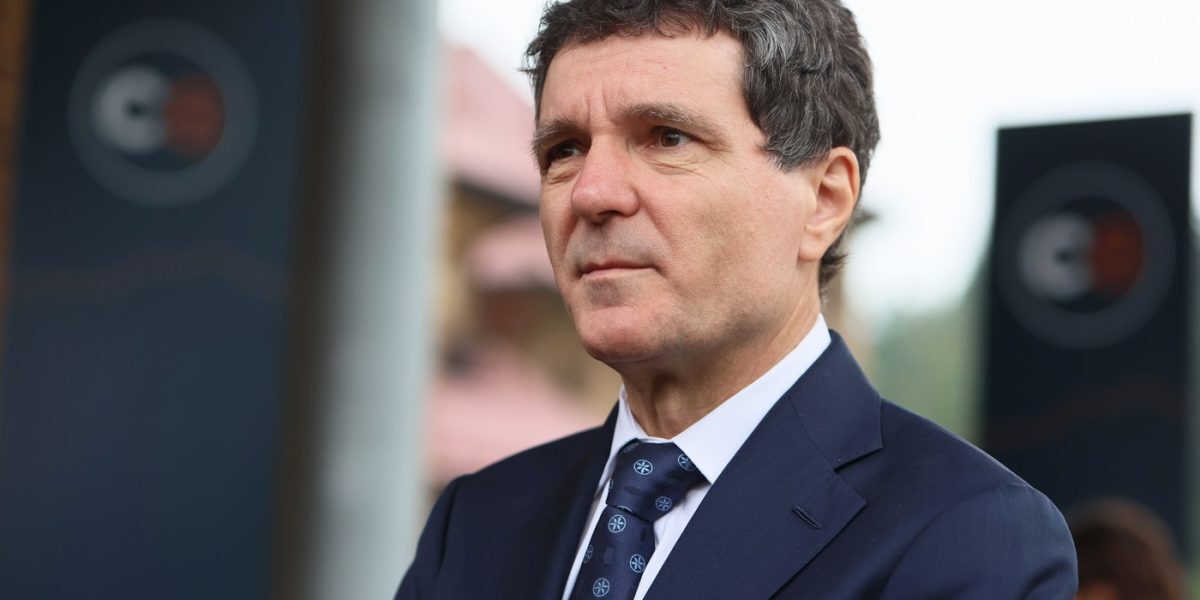Nicușor Dan, acuzat de abuz de putere de lider AUR